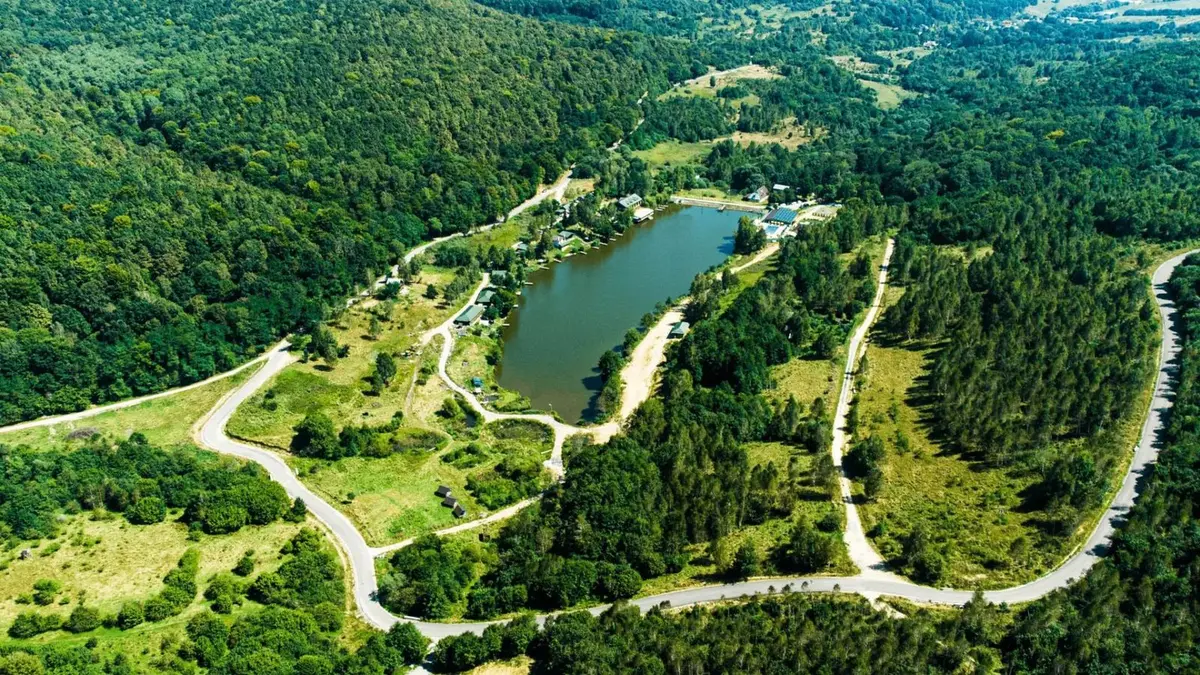 Lacul Micești