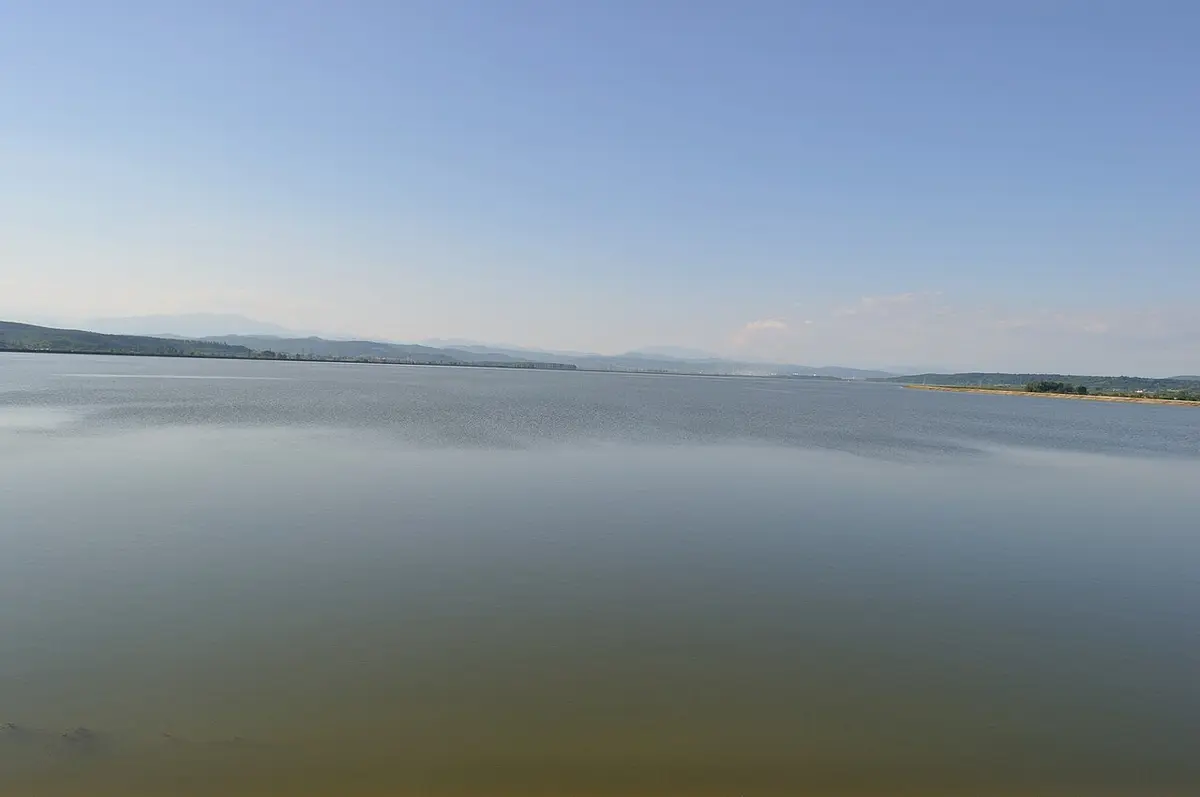 Acumularea Ionești
