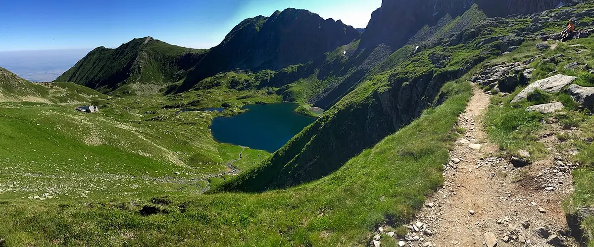 Lacul Podragu Mare
